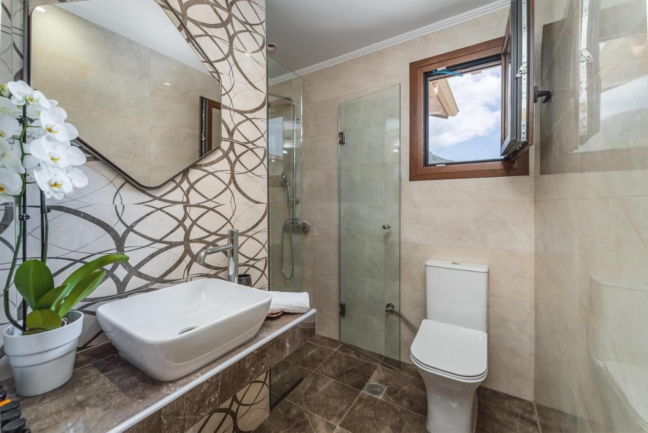 Vincenzo Suites Nidhrion Exteriör bild