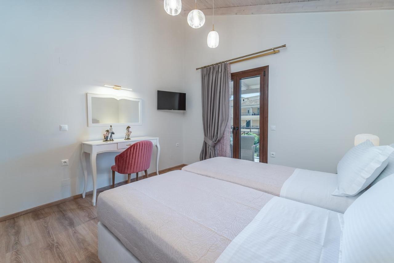 Vincenzo Suites Nidhrion Exteriör bild