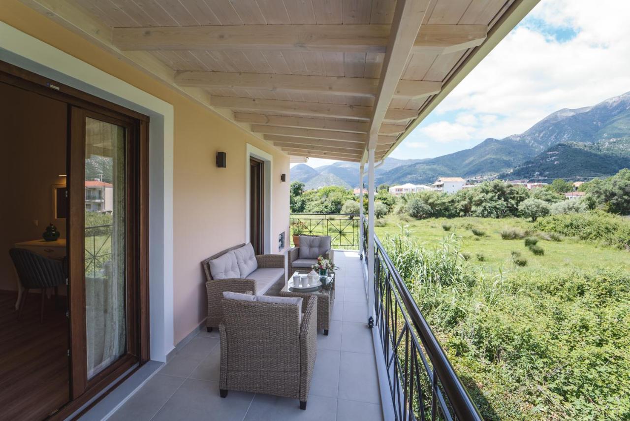 Vincenzo Suites Nidhrion Exteriör bild